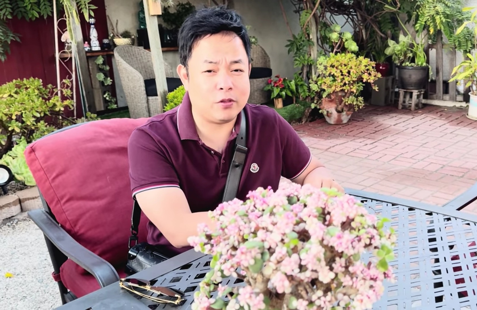 Quang Lê bị vợ chồng nghệ sĩ nổi tiếng nghi ăn trộm đồng hồ: "Tôi thề một việc"- Ảnh 1.