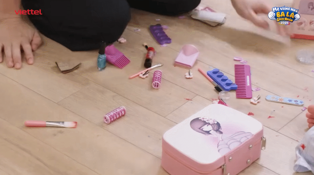 Bé Bún - con gái hot mom Nam Thương: Nhỏ xíu mà lắm chiêu, vừa xinh vừa "mặn mòi" hết phần thiên hạ- Ảnh 11.