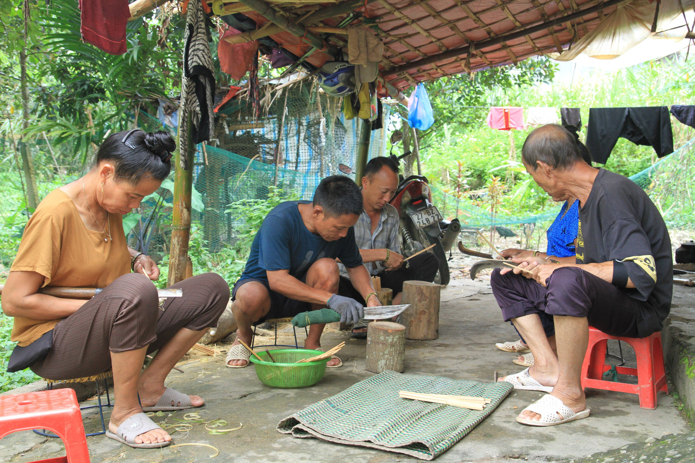 Chiến Sĩ Công An Bị Suy Thận Và Những Bó Đũa Yêu Thương - Ảnh 3. Chiến Sĩ Công An Bị Suy Thận Và Những Bó Đũa Yêu Thương - Ảnh 3.