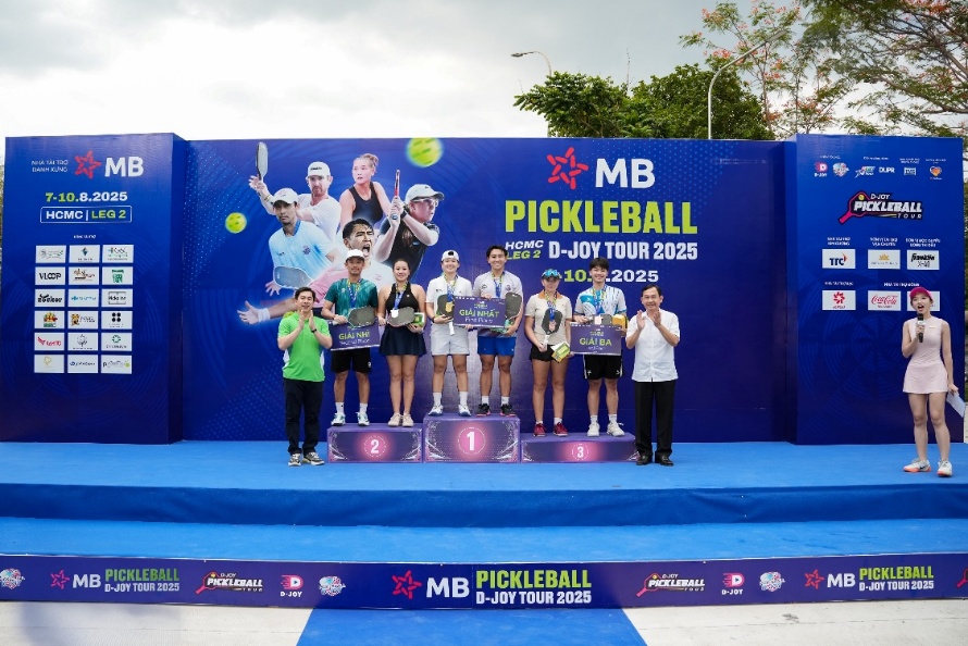 MB Pickleball D-Joy Tour 2025 - HCMC Leg 2: Không khí đỉnh cao của một giải quốc tế ngay tại Việt Nam - Ảnh 4. MB Pickleball D-Joy Tour 2025 - HCMC Leg 2: Không khí đỉnh cao của một giải quốc tế ngay tại Việt Nam - Ảnh 4.