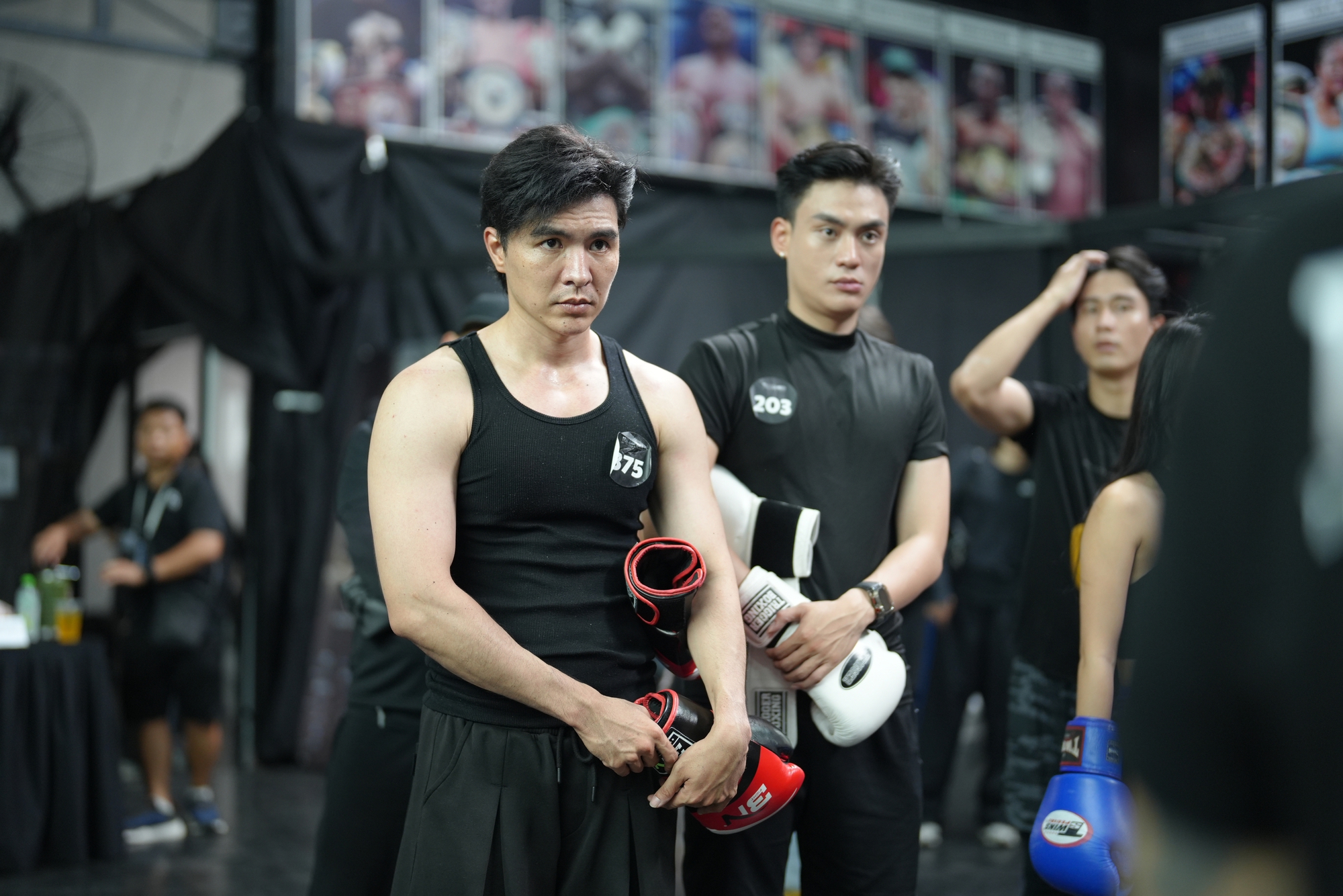 Khả Ngân, Quách Ngọc Tuyên, Long Đẹp Trai tham gia casting "Trại buôn người"- Ảnh 6. Khả Ngân, Quách Ngọc Tuyên, Long Đẹp Trai tham gia casting "Trại buôn người"- Ảnh 6.