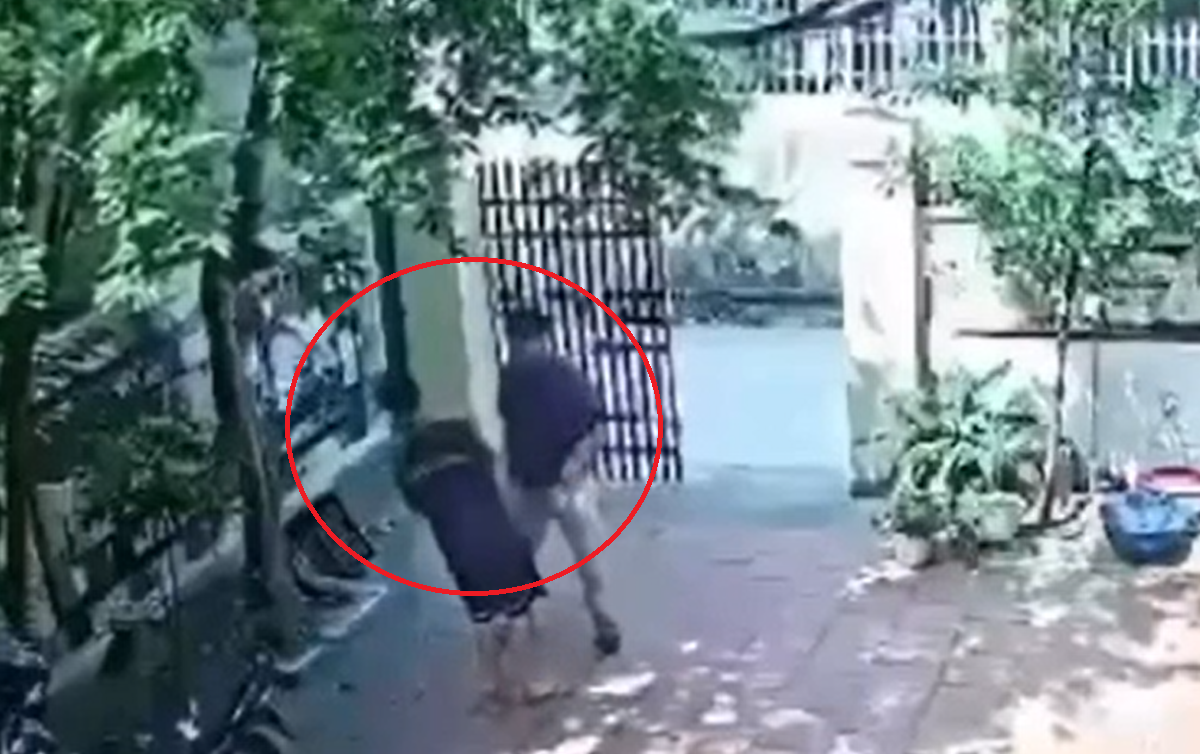 Thông tin bất ngờ vụ thầy giáo tới nhà tát tới tấp vào mặt học sinh - Ảnh 1.