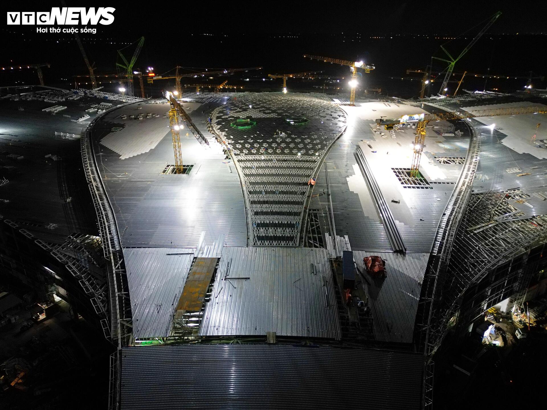 Cảnh làm việc xuyên đêm ở đại công trường sân bay Long Thành - Ảnh 13.