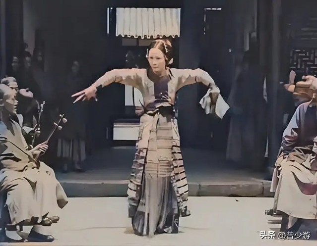 13 bức ảnh hiếm thời nhà Thanh: Đoàn người xếp hàng trong sự kiện Cái Bang nhận đệ tử gây ấn tượng mạnh- Ảnh 3. 13 bức ảnh hiếm thời nhà Thanh: Đoàn người xếp hàng trong sự kiện Cái Bang nhận đệ tử gây ấn tượng mạnh- Ảnh 3.