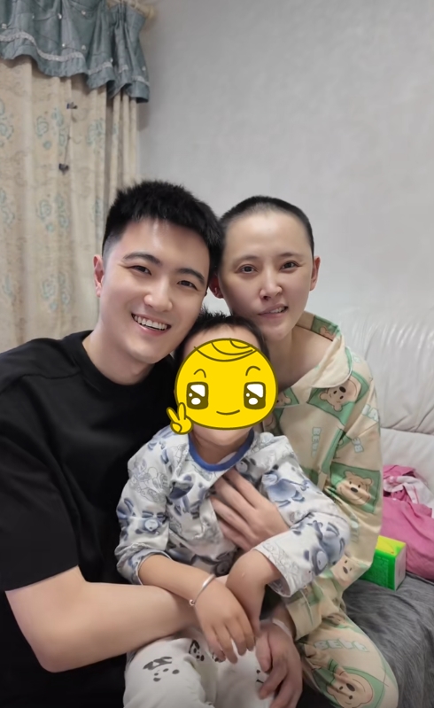 Blogger 1,2 triệu fan qua đời sau gần 1 năm mắc ung thư: Chồng đau đớn kể về gi&acirc;y ph&uacute;t cuối- Ảnh 4.