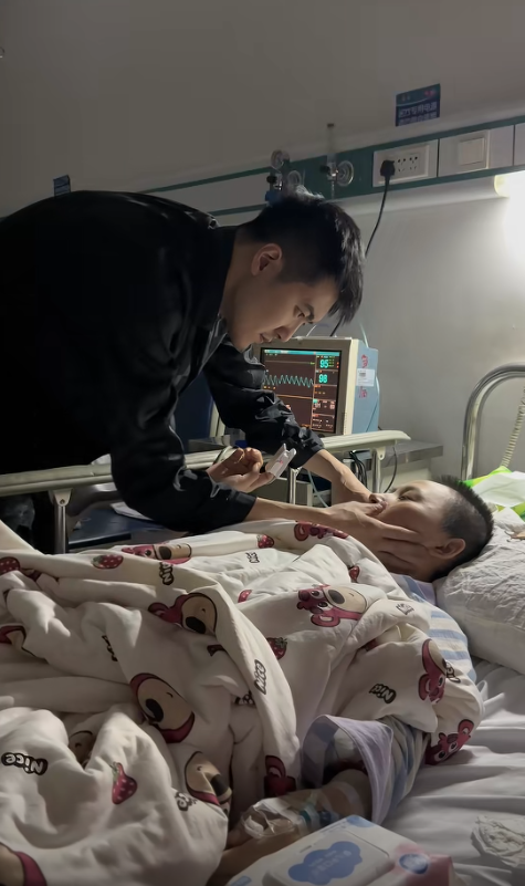 Blogger 1,2 triệu fan qua đời sau gần 1 năm mắc ung thư: Chồng đau đớn kể về gi&acirc;y ph&uacute;t cuối- Ảnh 5.