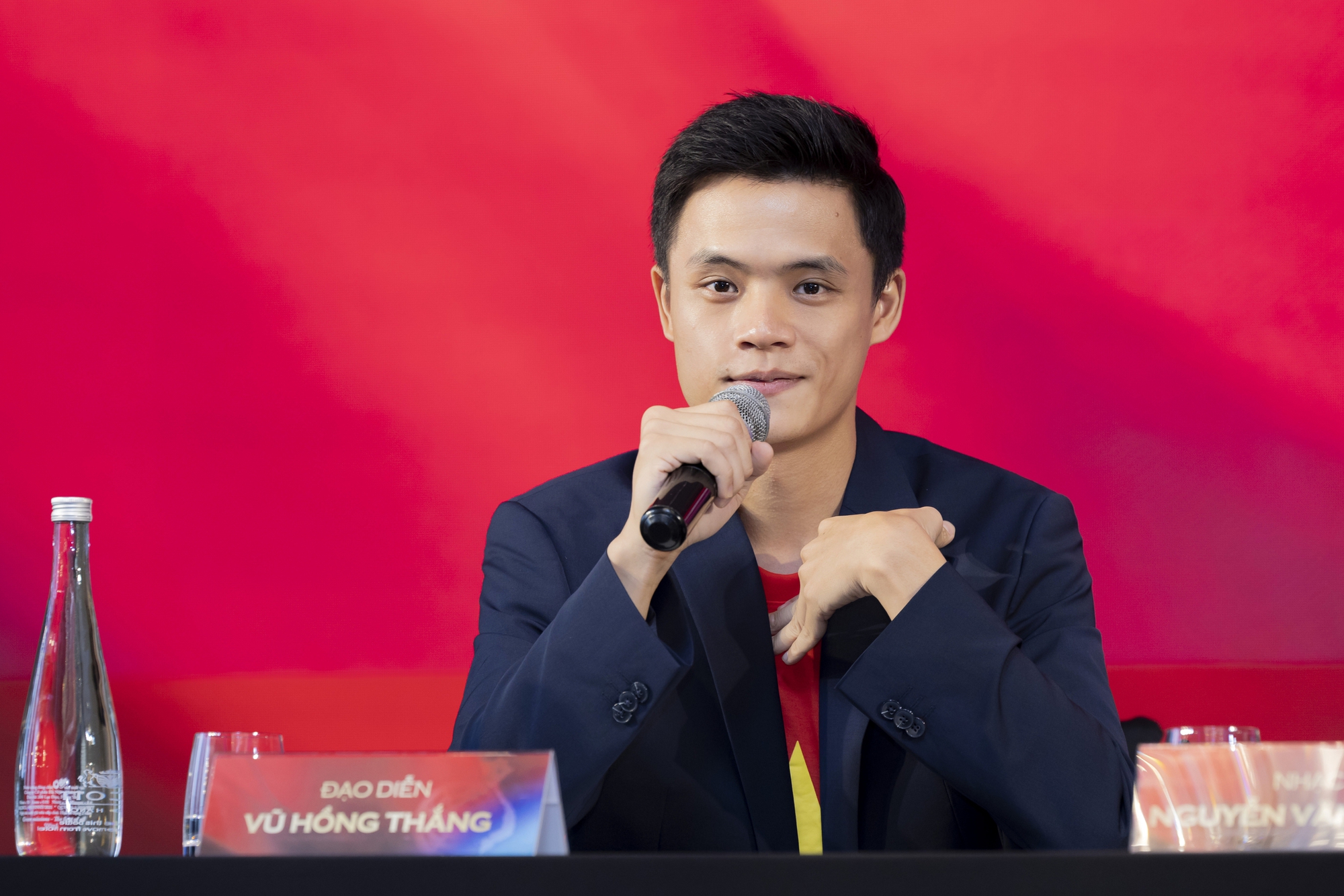 Tùng Dương hãnh diện vì khán giả từng "nhìn thấy chú là cháu tắt tivi" giờ lại lụy giọng hát- Ảnh 4.