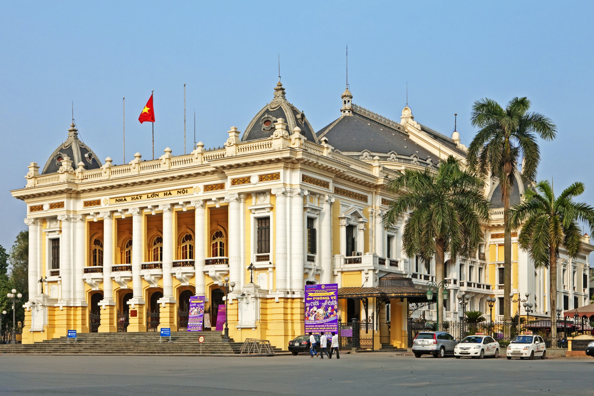 Di chuyển thuận tiện tới chương trình nghệ thuật Hà Nội - Từ mùa thu lịch sử năm 1945 - Ảnh 1.
