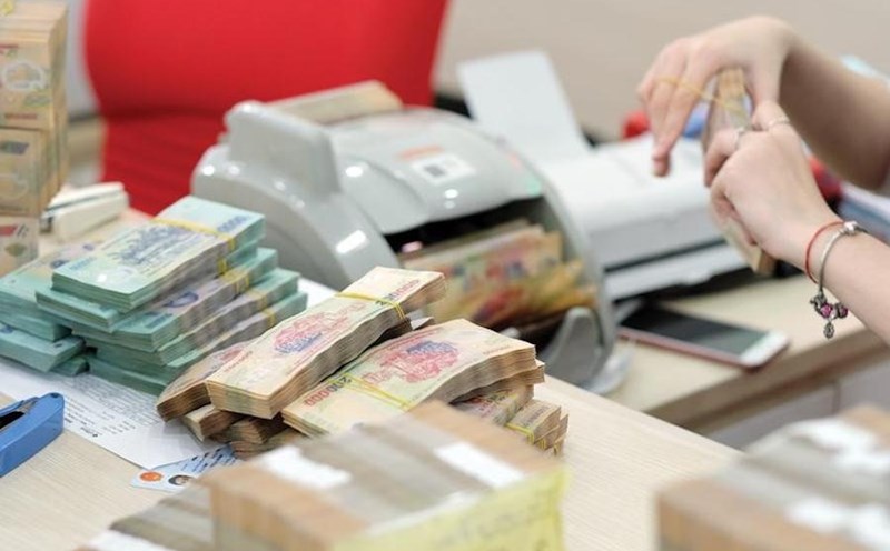 Lãi suất tiết kiệm sẽ diễn biến thế nào trong những tháng cuối năm? - Ảnh 1.