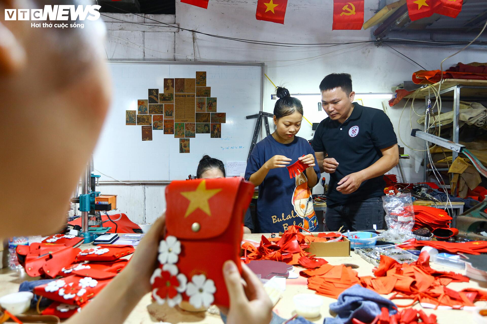 Sản phẩm thủ công Độc đáo Từ những người thợ khuyết tật nhân ngày Quốc khánh 2 / 9 - Ảnh 5.