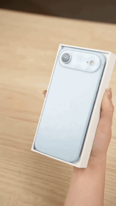 Video Cận Cảnh Iphone 17 Air, Màu Sắc Chưa Từng Xuất Hiện 3 Ezgif 40563B2424E1E6 1755276307961 17552763089401743646388