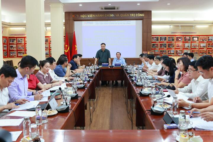 Cán bộ xã làm việc từ 6h đến 20h và đề xuất bổ sung cấp phó trong chính quyền địa phương - Ảnh 1.