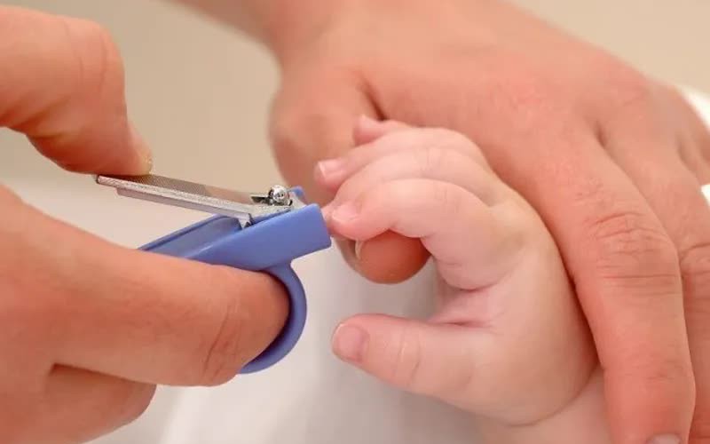 Cô gái 25 tuổi có phổi đông đặc chỉ sau 3 ngày: "Kẻ gây bệnh" không hề xa lạ - Ảnh 2.