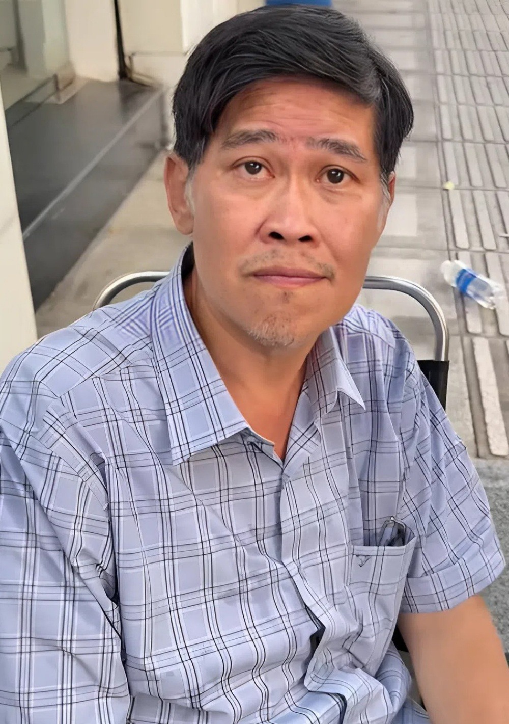 Nghệ sĩ Phước Sang bị phát hiện bất tỉnh tại nhà riêng, tình trạng hiện tại ra sao? - Ảnh 1.