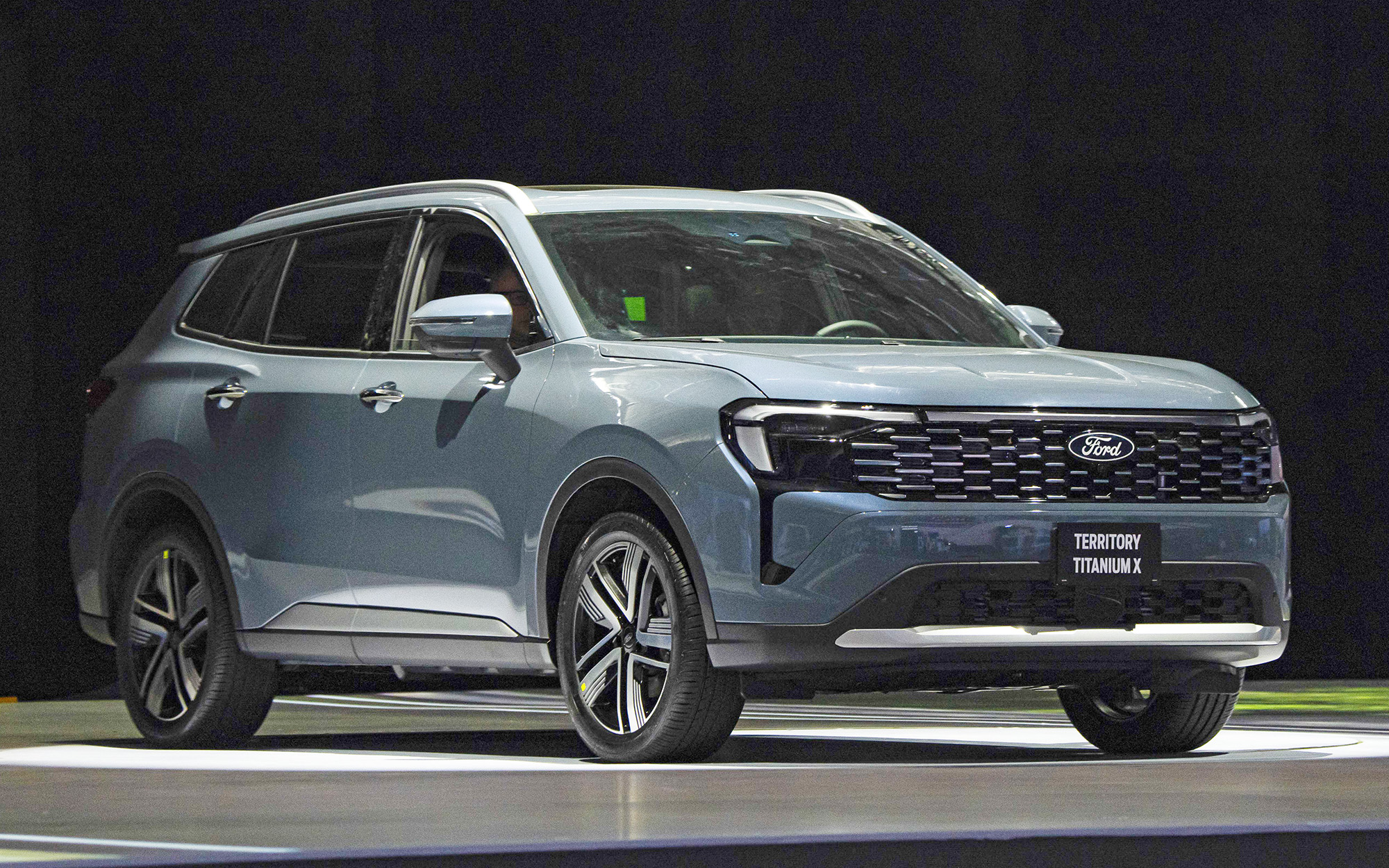 Chọn Ford Territory 2025 bản đắt nhất hay tiết kiệm 27 triệu đồng lấy Mazda CX-5 tầm trung, bảng n&agrave;y sẽ gi&uacute;p bạn dễ d&agrave;ng lựa chọn- Ảnh 1.