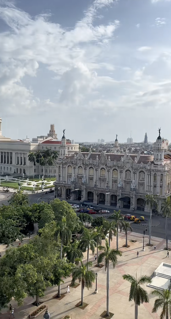 Cuộc sống thật ở Cuba qua góc nhìn của 1 người Việt, sững lại với mức lương của người dân bản địa- Ảnh 4. Cuộc sống thật ở Cuba qua góc nhìn của 1 người Việt, sững lại với mức lương của người dân bản địa- Ảnh 4.