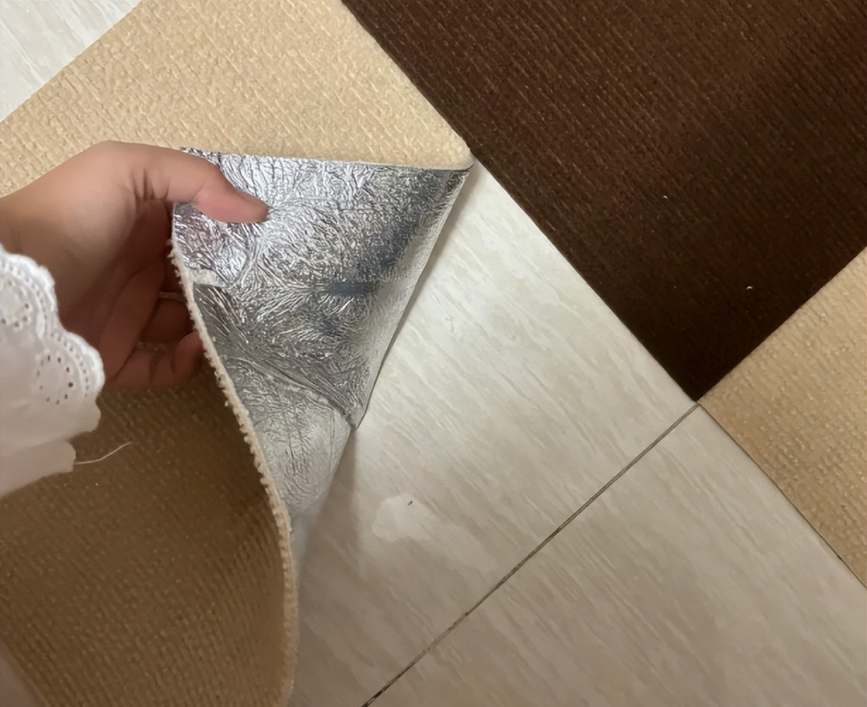 Nh&agrave; c&oacute; 5 thứ n&agrave;y như treo "lưỡi h&aacute;i tử thần" tr&ecirc;n đầu, tiền bạc - sức khỏe c&ugrave;ng nhau rơi tự do - Ảnh 2.