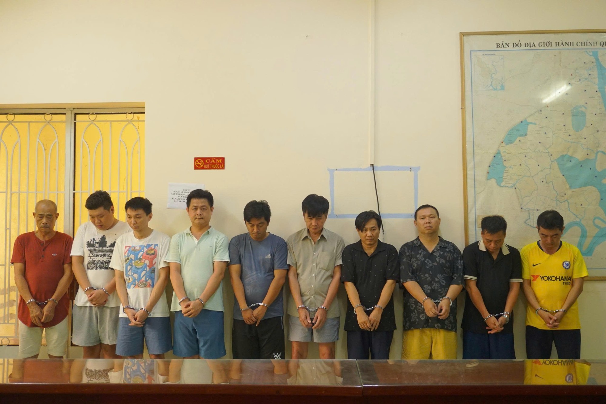 Công an TP HCM bắt giữ ông trùm đường dây cờ bạc 20 . 000 Tỉ đồng - Ảnh 3.