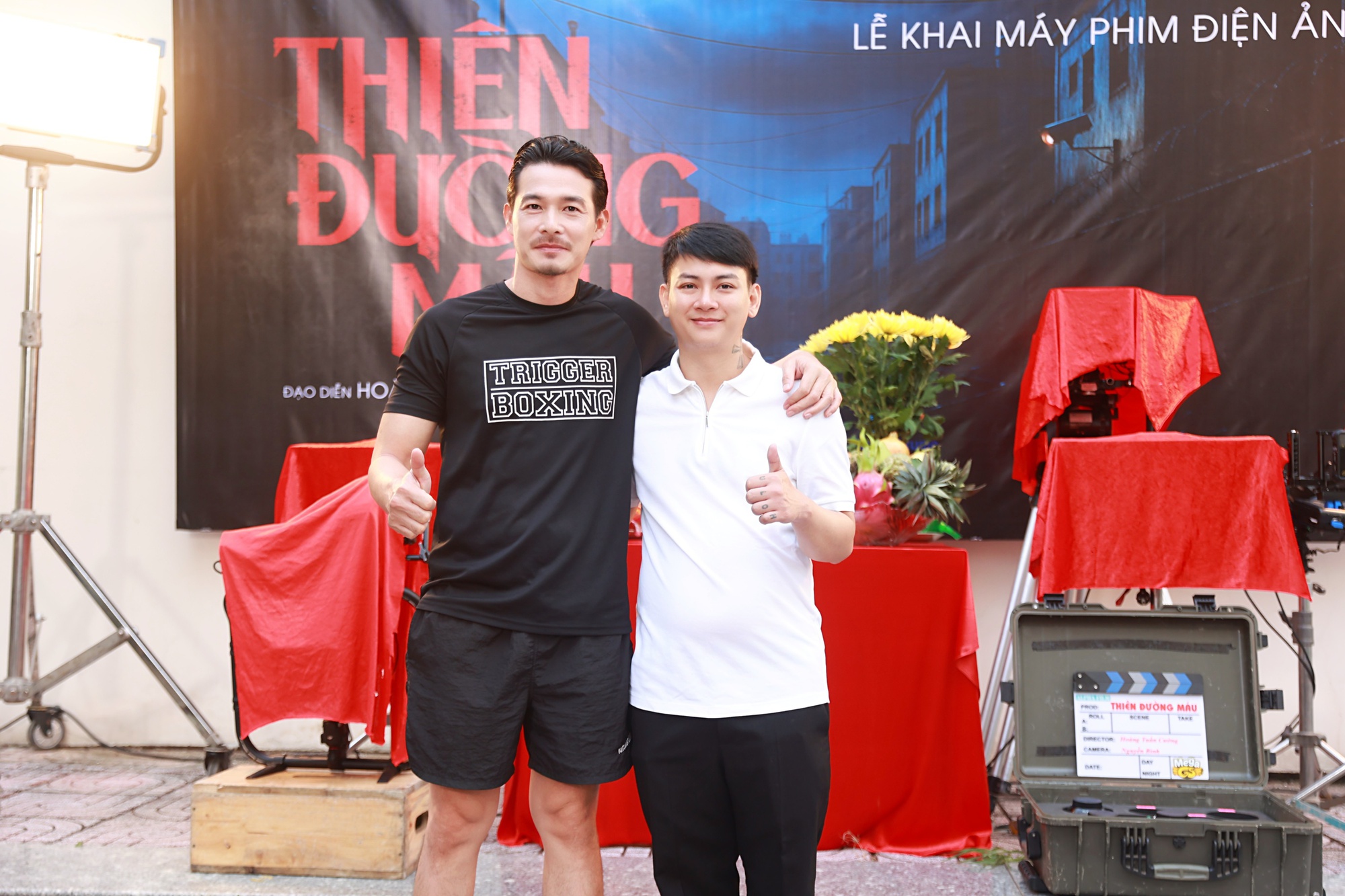 Tài tử có “gương mặt điện ảnh” đẹp nhất Việt Nam: Nhan sắc chặt chém cả showbiz, mặc áo rách lên người vẫn sang - Ảnh 1.