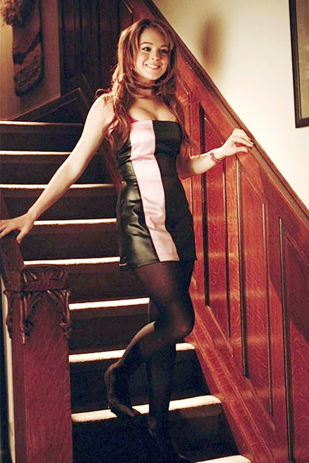 Thời kỳ đỉnh cao nhan sắc của Lindsay Lohan: Hot girl đích thực, "nữ hoàng tuổi teen" không đối thủ chính là đây!- Ảnh 8.