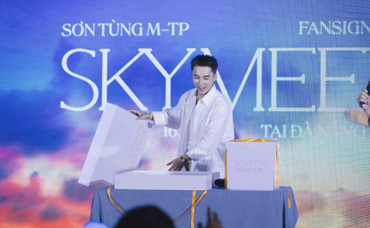 Khoảnh khắc hội ngộ bất ngờ với Sơn Tùng M - TP tại Đà Nẵng đầy cảm xúc - Ảnh 5.