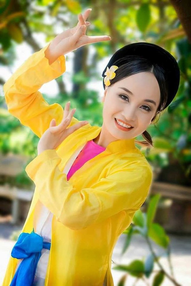 &Quot;Thị Mầu&Quot; Thu Huyền Ngày Nào Giờ Đã 50 Tuổi: Có Bí Quyết Chống Già Phụ Nữ Đã Lập Gia Đình Rất Nên Học Hỏi 1 Nsnd Thu Huyen Tre Lau1 17554064254812044503927 1755429937267 175542993809396266690 1755473873212 17554738734361258786479