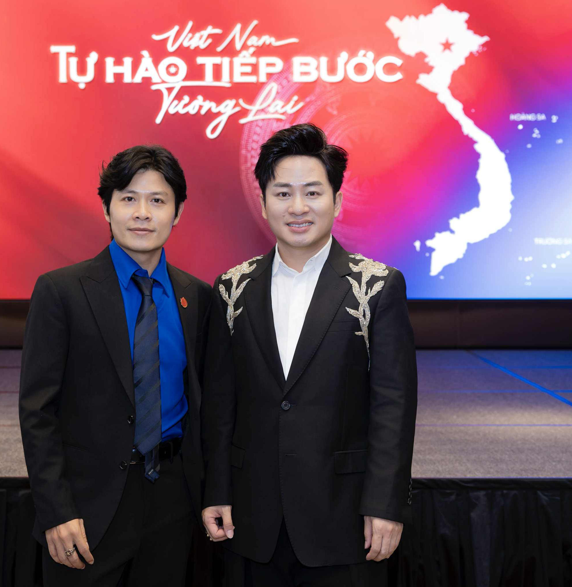 Nguyễn Văn Chung: “Tôi không viết những bài hát về quê hương đất nước với mong muốn top trending” - Ảnh 3. Nguyễn Văn Chung: “Tôi không viết những bài hát về quê hương đất nước với mong muốn top trending” - Ảnh 3.