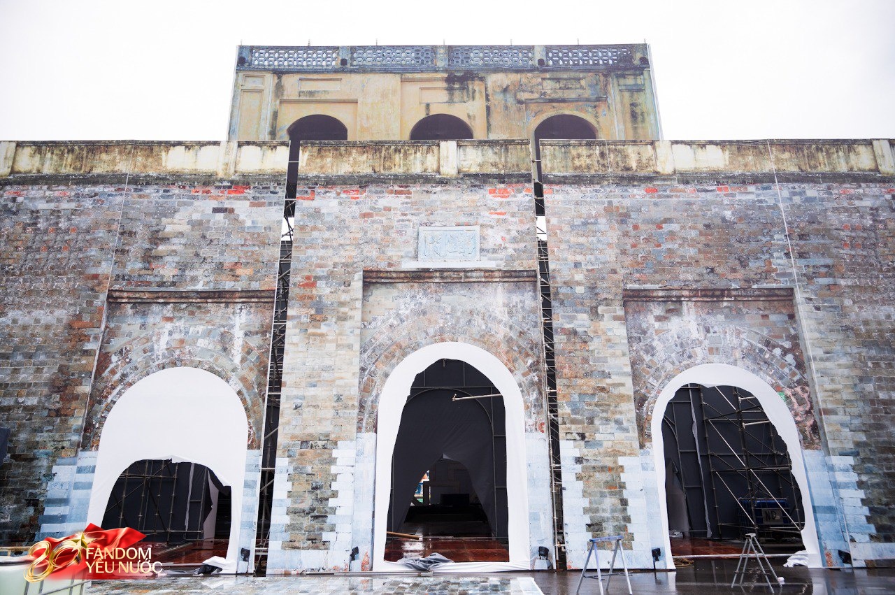 “Mục sở thị” nơi diễn ra triển lãm đặc biệt mừng Quốc khánh: Không gian hoành tráng nhất Việt Nam đang tất bật hoàn thiện trước giờ G- Ảnh 14.