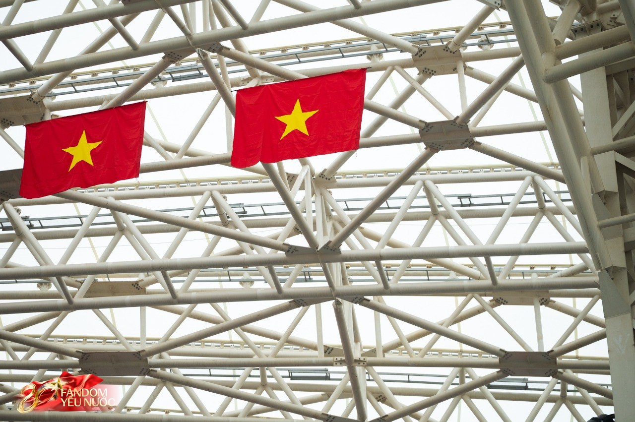 “Mục sở thị” nơi diễn ra triển lãm đặc biệt mừng Quốc khánh: Không gian hoành tráng nhất Việt Nam đang tất bật hoàn thiện trước giờ G- Ảnh 5.