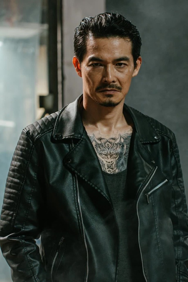 Tài tử có “gương mặt điện ảnh” đẹp nhất Việt Nam: Nhan sắc chặt chém cả showbiz, mặc áo rách lên người vẫn sang - Ảnh 8.