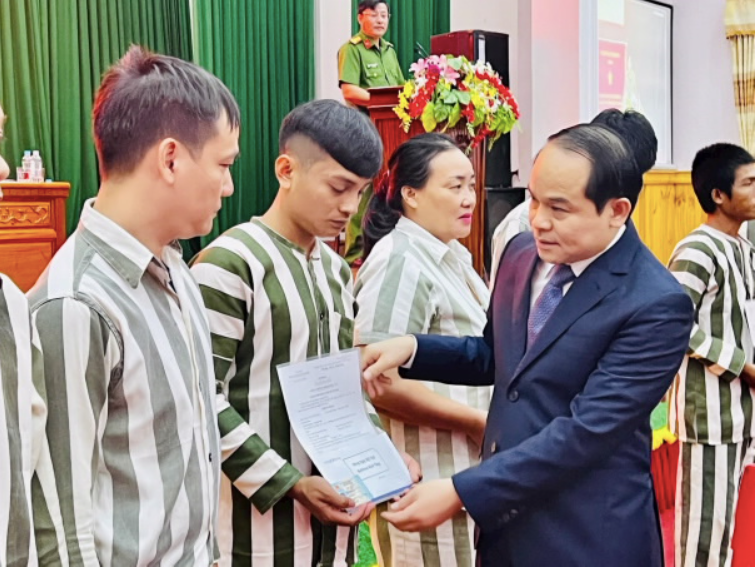 Chuyển hình phạt tử hình thành tù chung thân: Quyết định tiến bộ của tòa án nhân dân Tối cao - Ảnh 1.