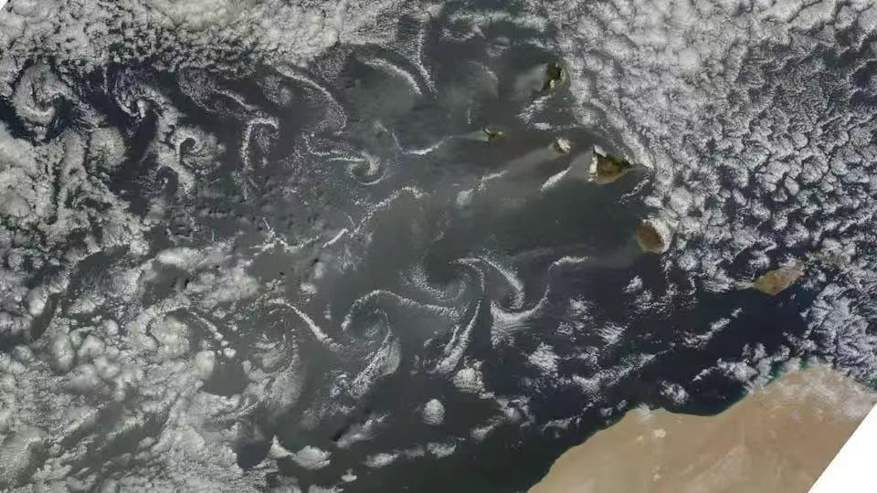 Bí ẩn về 10 'hố đen' trên Ấn Độ Dương: Hiện tượng thiên nhiên kỳ thú được hé lộ- Ảnh 2.