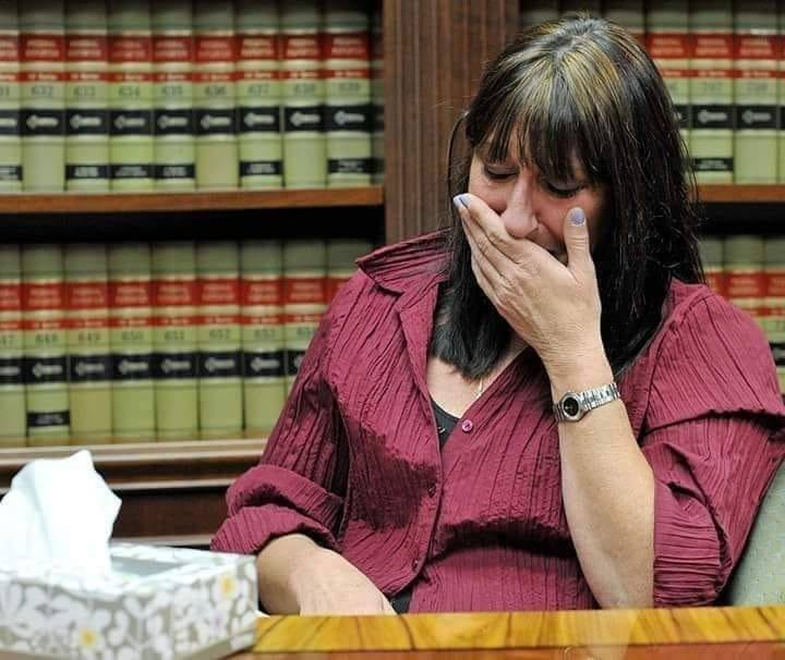 Người phụ nữ hiến thận cho sếp rồi bị sa thải vì "không đủ sức khỏe để làm việc": Kết cục nào cho vụ kiện chấn động? - Ảnh 1. Người phụ nữ hiến thận cho sếp rồi bị sa thải vì "không đủ sức khỏe để làm việc": Kết cục nào cho vụ kiện chấn động? - Ảnh 1.