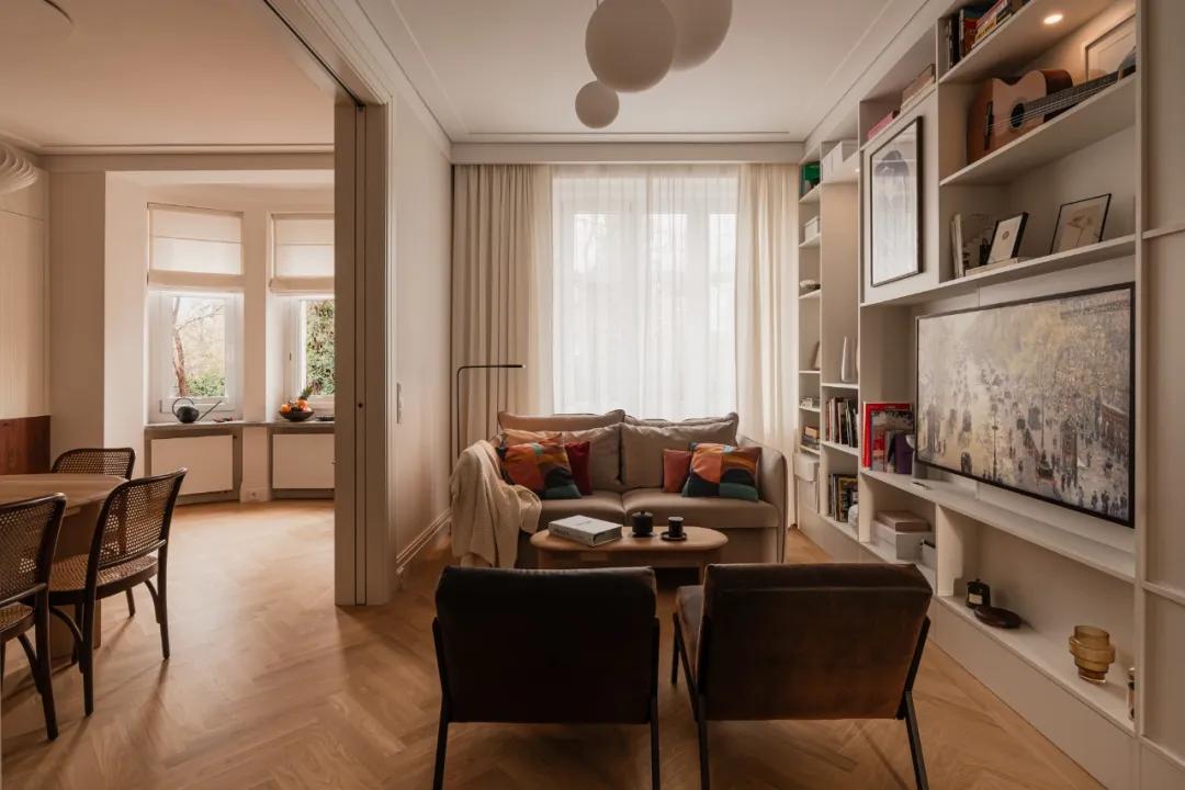 T&ocirc;i đ&atilde; học được nhiều mẹo thu h&uacute;t t&agrave;i lộc từ c&aacute;ch b&agrave;i tr&iacute; nh&agrave; chung cư rộng 85m2 của nữ chủ nh&acirc;n trung ni&ecirc;n n&agrave;y!- Ảnh 3.