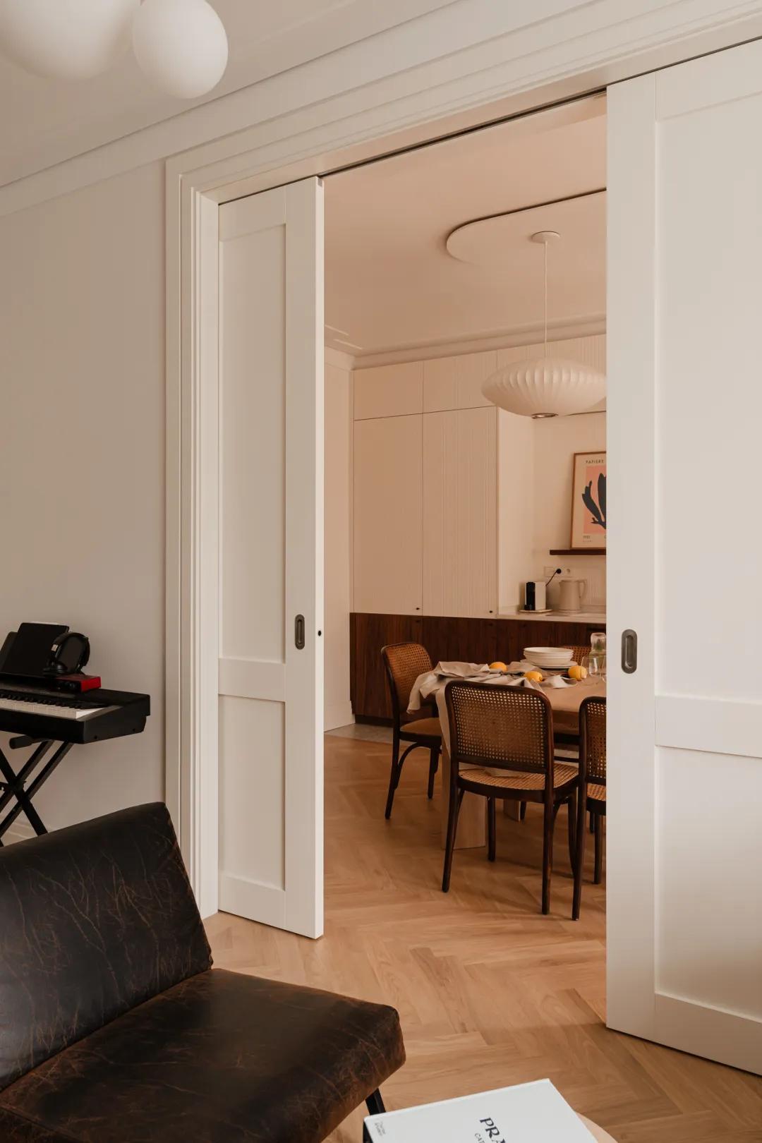 T&ocirc;i đ&atilde; học được nhiều mẹo thu h&uacute;t t&agrave;i lộc từ c&aacute;ch b&agrave;i tr&iacute; nh&agrave; chung cư rộng 85m2 của nữ chủ nh&acirc;n trung ni&ecirc;n n&agrave;y!- Ảnh 7.