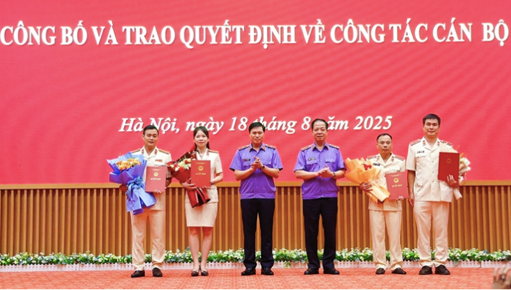 Cơ quan điều tra Viện KSND Tối cao công bố bổ nhiệm cán bộ mới - Ảnh 1. Cơ quan điều tra Viện KSND Tối cao công bố bổ nhiệm cán bộ mới - Ảnh 1.