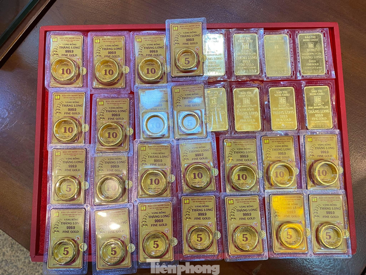 Vàng SJC tăng gần 40 triệu đồng/lượng từ đầu năm đến nay - Ảnh 1.