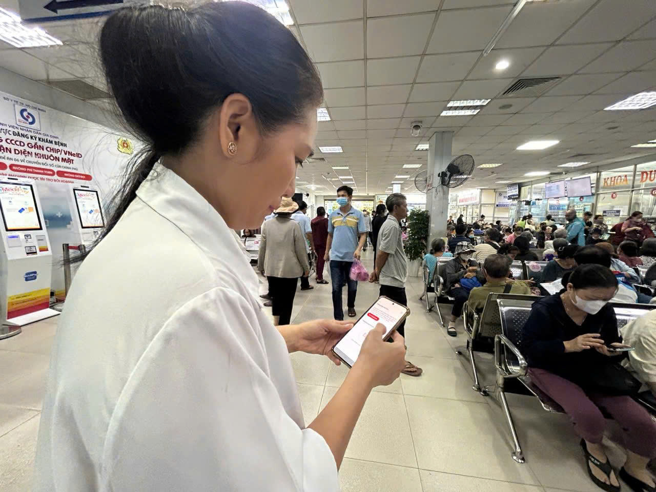 25 Triệu Thẻ Bhyt Và Sổ Sức Khỏe Điện Tử Đã Tích Hợp Trên Vneid 1 25 Triệu Thẻ Bhyt Và Sổ Sức Khỏe Điện Tử Đã Tích Hợp Trên Vneid - Ảnh 1.