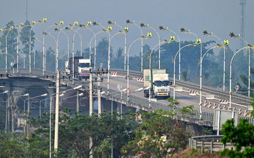 Từ tranh chấp biên giới đến siêu thị: Người Campuchia nói ‘không’ với hàng Thái Lan - Ảnh 2.