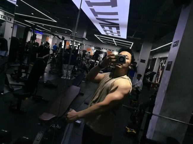 Chàng trai suy thận cấp sau nửa tháng tập gym- Ảnh 1.