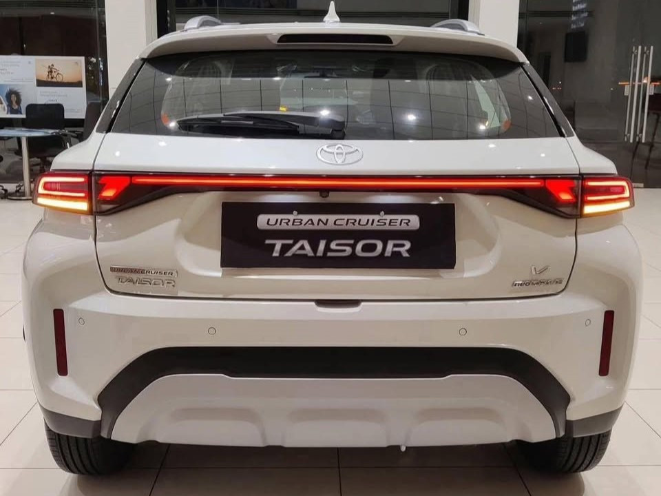 Cận cảnh SUV giá chưa tới 300 triệu đồng của Toyota - Ảnh 7.