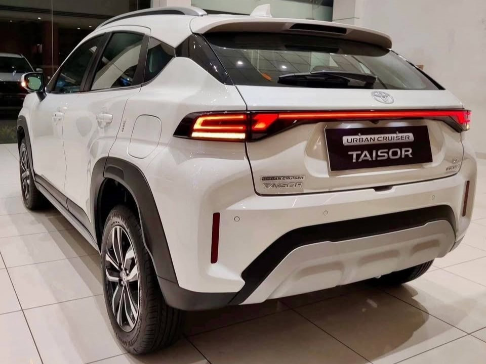 Cận cảnh SUV giá chưa tới 300 triệu đồng của Toyota - Ảnh 3.