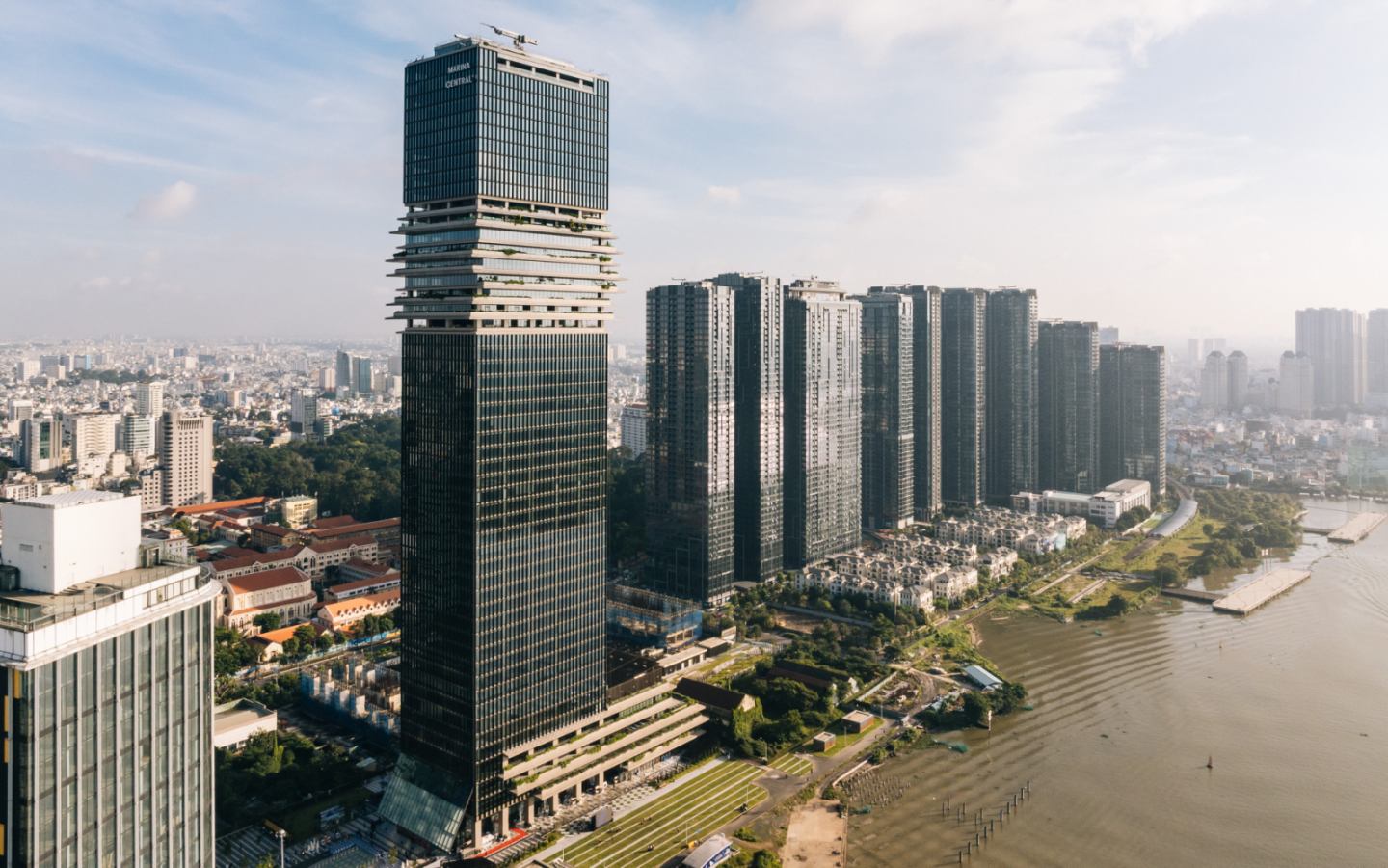 Một trong 3 tòa tháp cao nhất Việt Nam vừa khai trương, được tỷ phú Nguyễn Thị Phương Thảo đặt kỳ vọng- Ảnh 3.