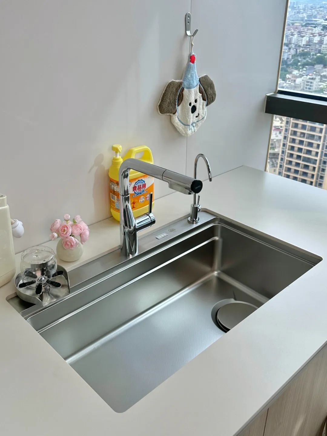 9 thiết kế bếp cần bị cạch mặt vì "hành hạ" người dùng - Ảnh 16. 9 thiết kế bếp cần bị cạch mặt vì "hành hạ" người dùng - Ảnh 16.