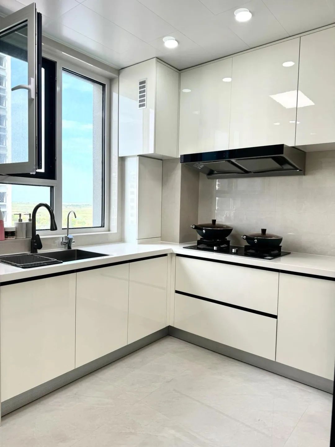 9 thiết kế bếp cần bị cạch mặt vì "hành hạ" người dùng - Ảnh 8. 9 thiết kế bếp cần bị cạch mặt vì "hành hạ" người dùng - Ảnh 8.