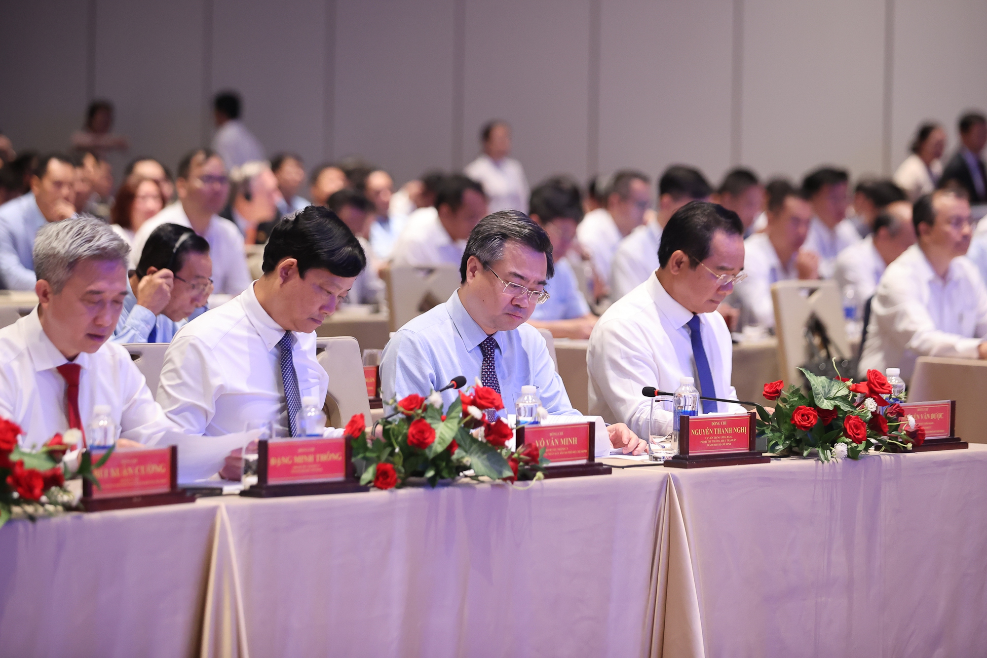 Thủ tướng: Trung tâm tài chính quốc tế là nơi pháp luật được "thiết kế cho tương lai", để cho phép những mô hình mới được vận hành trong khuôn khổ được kiểm soát - Ảnh 3.