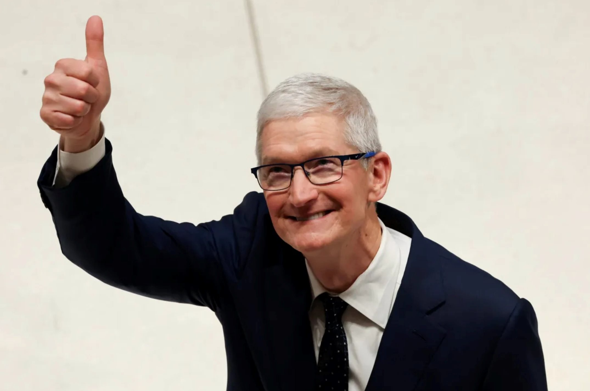 Apple Bán Được 3 Tỷ Chiếc Iphone: Vị Thế ' Vua Điện Thọai ' Không Thể Bị Thay Thế - Ảnh 2. Apple Bán Được 3 Tỷ Chiếc Iphone: Vị Thế ' Vua Điện Thọai ' Không Thể Bị Thay Thế - Ảnh 2.