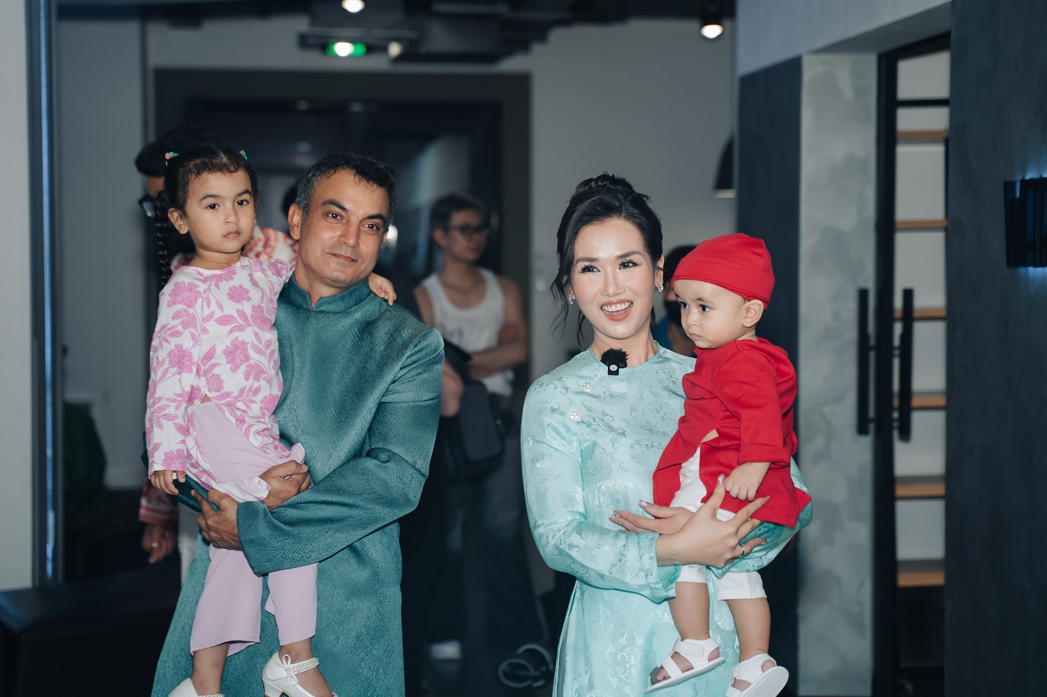 Được chồng doanh nhân người Ấn cho tiền, Võ Hạ Trâm vẫn từ chối vì 1 điều- Ảnh 4. Được chồng doanh nhân người Ấn cho tiền, Võ Hạ Trâm vẫn từ chối vì 1 điều- Ảnh 4.