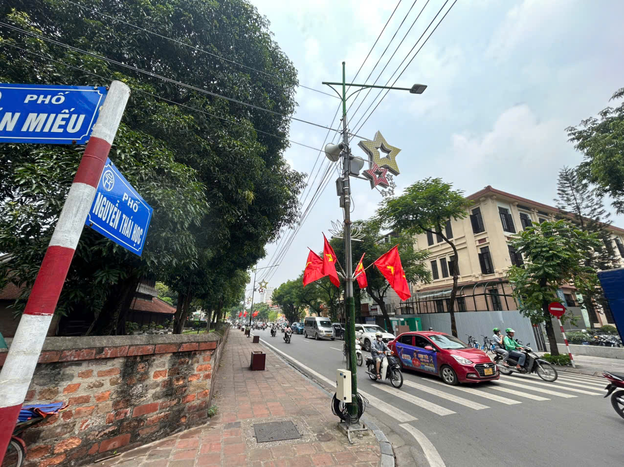 Những địa điểm xem diễu binh lý tưởng cho ngày Quốc khánh 2 - 9 tại Hà Nội - Ảnh 1.