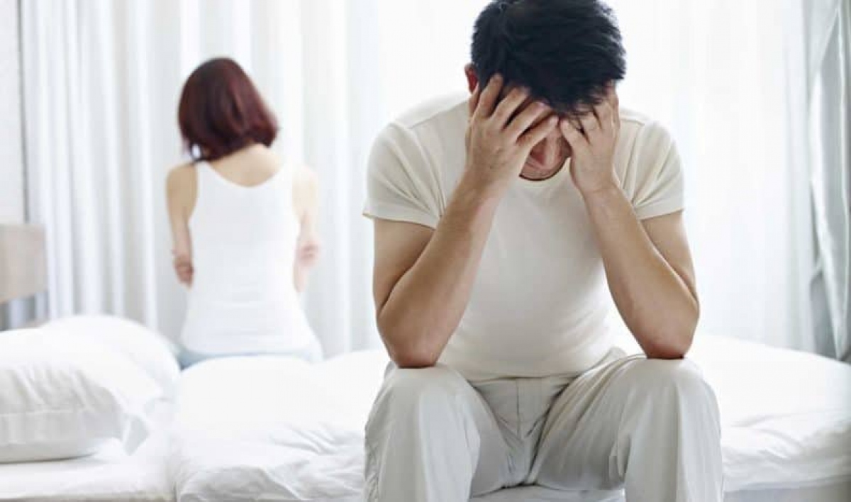 1 Thói Quen Buổi Tối Khiến Nam Giới Rơi Vào 1 Thói Quen Buổi Tối Khiến Nam Giới Rơi Vào